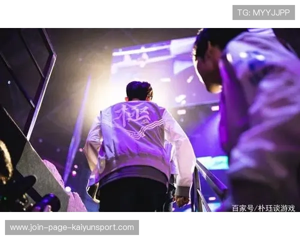 详解电竞战队的“粉丝经济”：为什么输了比赛也会被骂上热搜？